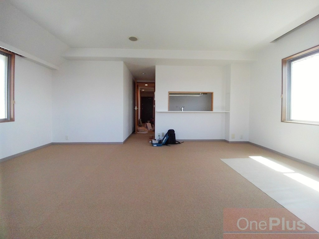 パーク・ハイム六甲八幡町の居間・リビング