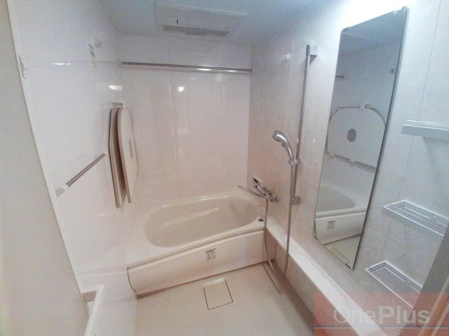 パーク・ハイム六甲八幡町の浴室