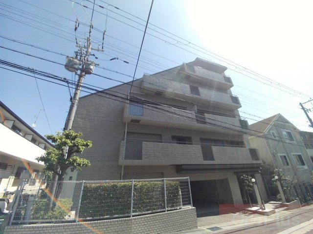 パーク・ハイム六甲八幡町の外観