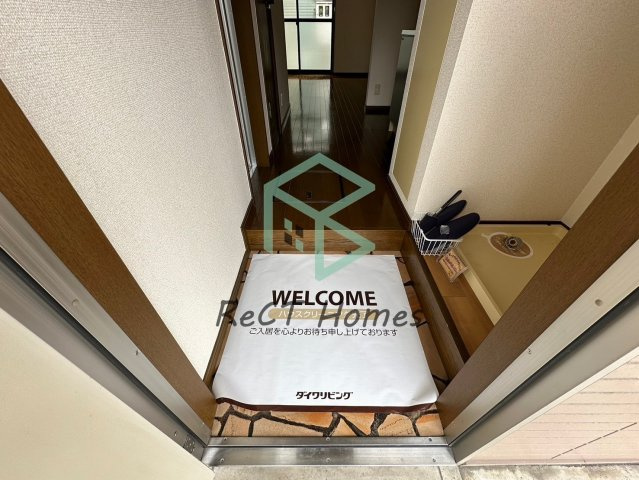 姫路市亀山１丁目のハイツの玄関