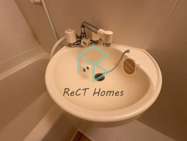 姫路市亀山１丁目のハイツの洗面所