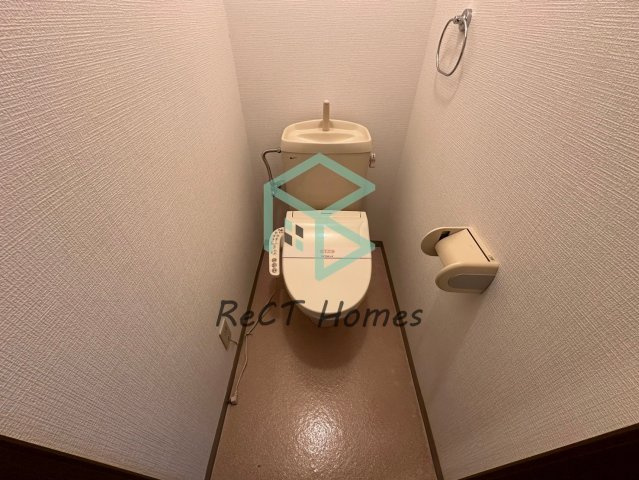 姫路市亀山１丁目のハイツのトイレ