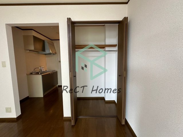 姫路市亀山１丁目のハイツの内装