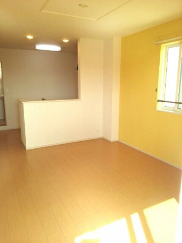 ウエスト・フィールドⅡの居間・リビング|居間です