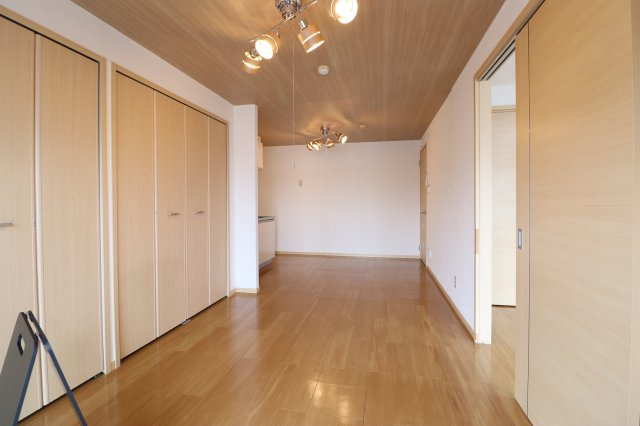 グランドール広見の居間・リビング|ゆったりとした居間です