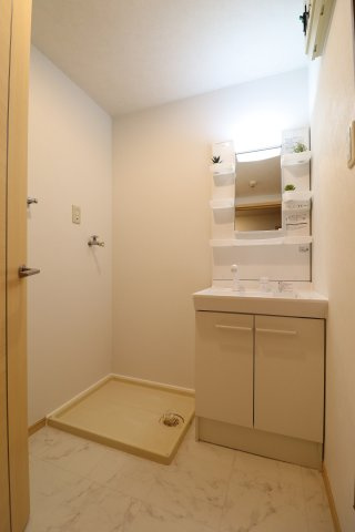 グランドール広見の洗面所|忙しい朝には欠かせない洗面所です