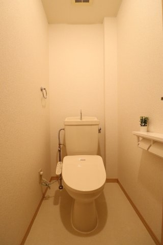 グランドール広見のトイレ|落ち着いたトイレです