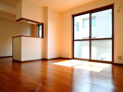 【居間・リビング】 | ガーデンビレッジＢ棟