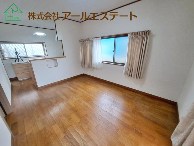 加古川市新神野2丁目　　JR「神野駅」徒歩9分の居間・リビング