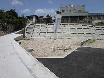 広島市安佐南区大町西1丁目　土地(全3区画)(JS)の前面道路含む現地写真