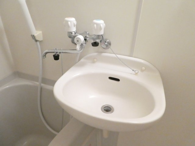 メゾン勇の浴室