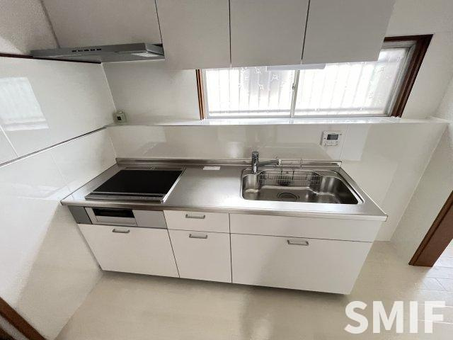 尼崎市西昆陽３丁目の一戸建てのキッチン|キッチンです