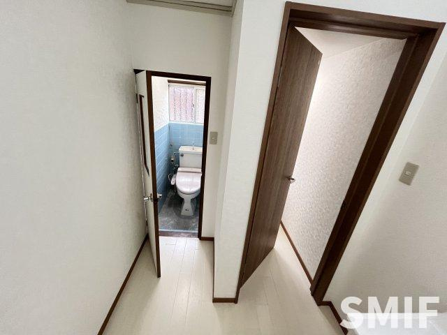 尼崎市西昆陽３丁目の一戸建ての玄関