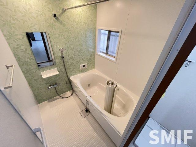 尼崎市西昆陽３丁目の一戸建ての浴室