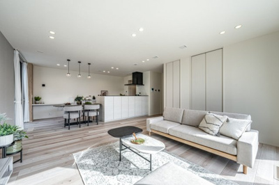  | クロスウェイ広安西7-10