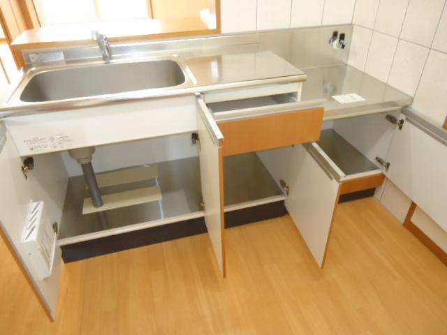 モンシェリーのキッチン|キッチン収納