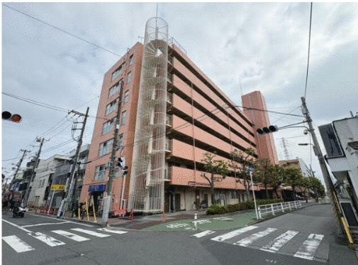 三東第三マンションの外観