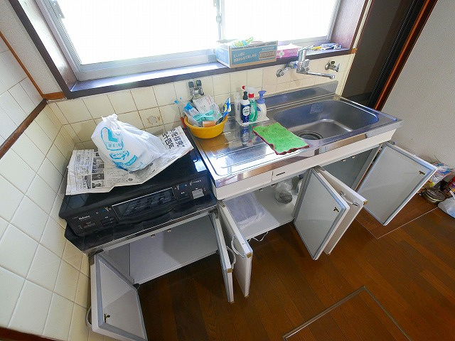 加茂町戸建のキッチン