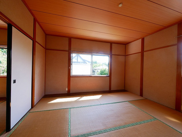 加茂町戸建の和室