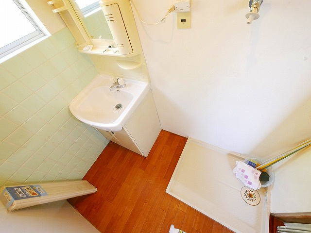 加茂町戸建の洗面所