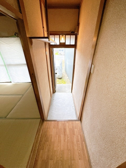 【玄関】 | 北別府町貸家