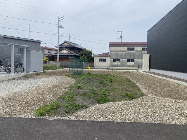 西条市中野甲の売地の外観