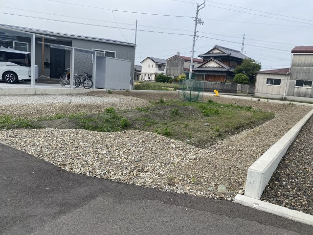西条市中野甲の売地の外観