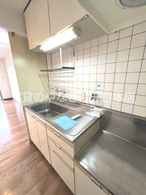 【キッチン】 | 豊二ハイツ | キッチンでお料理をお楽しみください