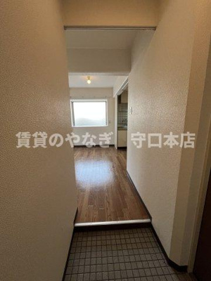 【玄関】 | 豊二ハイツ | 明るい玄関です