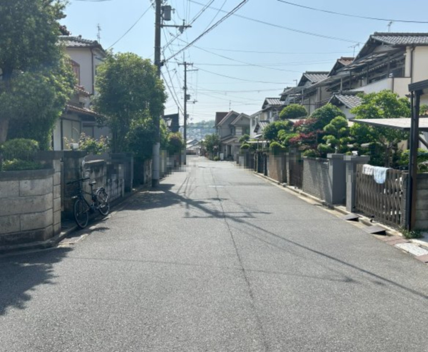 柏原市田辺1丁目土地の前面道路含む現地写真|前面道路　幅員約6.5ｍ