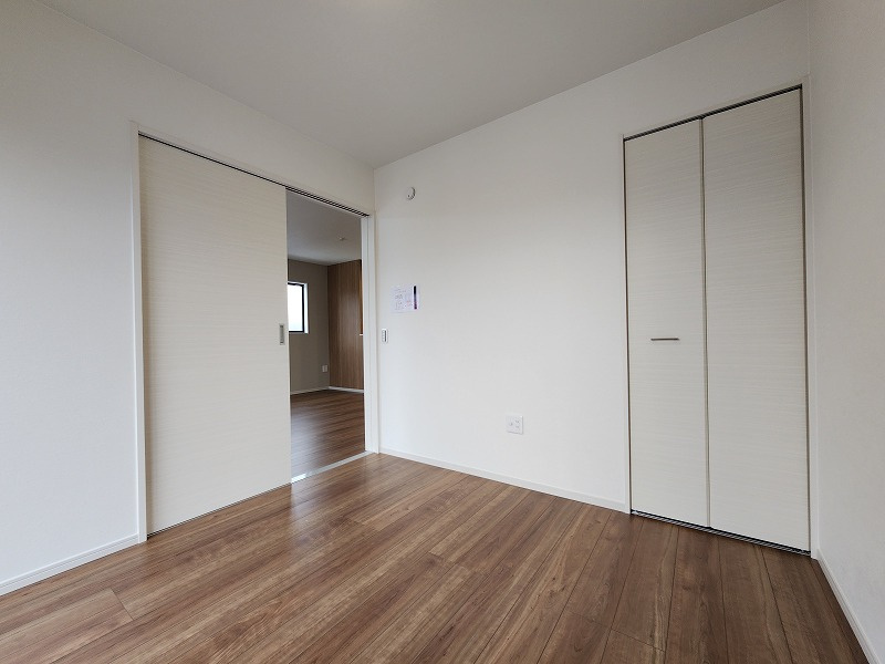 KIS高崎市下之城町15期新築 4号棟の洋室|現地撮影