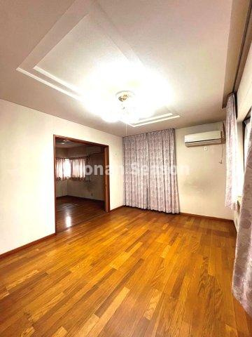 【居間・リビング】 | 現況；空室　ゆっくりご内見にいらしてみませんか♪