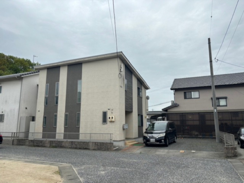 総社市門田　中古戸建の外観|駐車２台可能です。