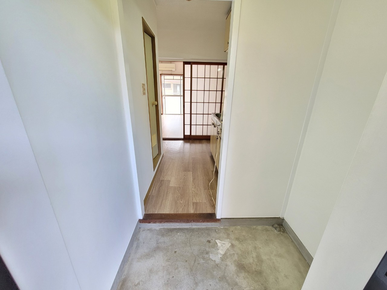 winter.NOの玄関|ゆったりとした玄関です