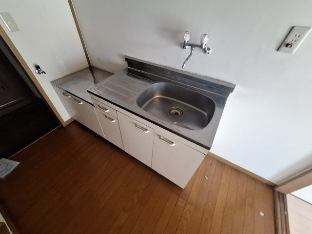 winter.NOのキッチン|コンパクトなキッチンで掃除もラクラク