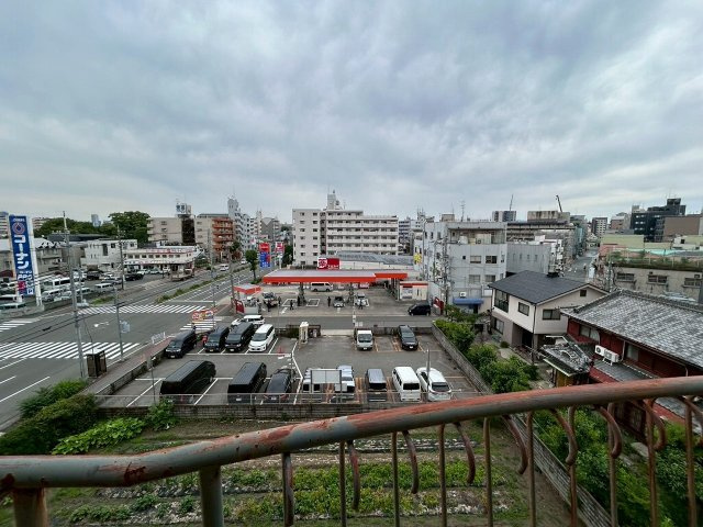 ロイヤルハイム豊里の展望