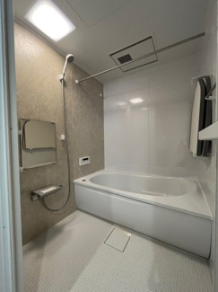 【浴室】 | ライオンズマンション北鈴蘭台第2 | ユニットバスも新調しております。