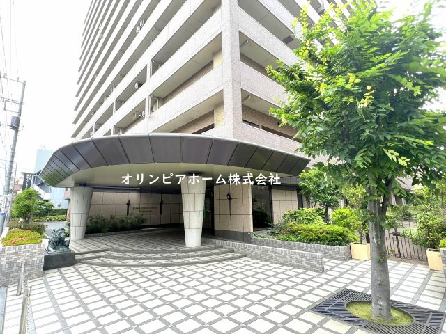 ライオンズステーションプラザ西葛西　10階　リ　フォーム済のエントランス