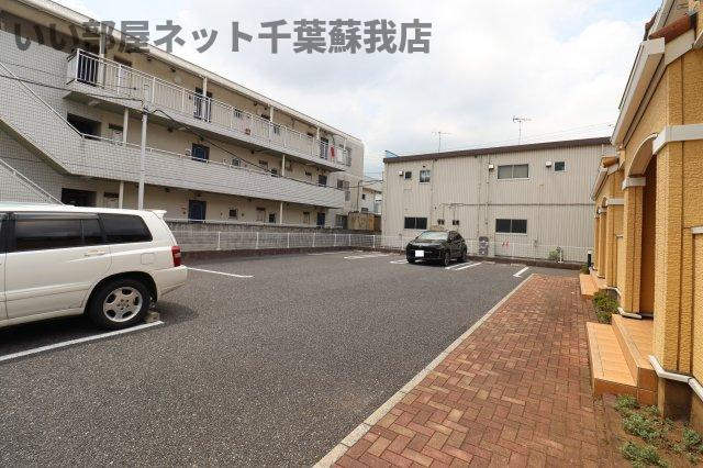 ヌーベル　オーブの駐車場|お気軽にお問い合わせください♪