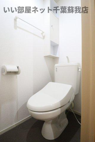 ヌーベル　オーブのトイレ|落ち着いたトイレです