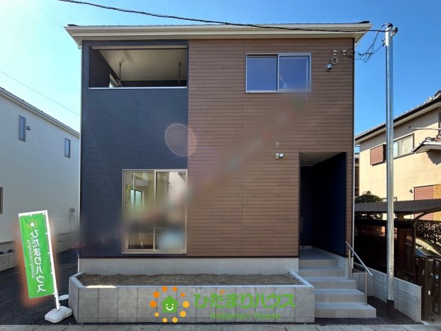 白岡市小久喜第14　新築一戸建て　02　クレイドルガーデンの外観|落ち着いたカラーの外壁で、汚れも目立ちません！