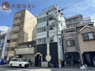 リビア岸里の画像