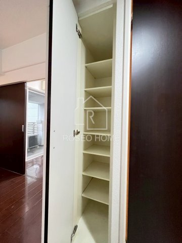 フォレステージュ西本町の収納