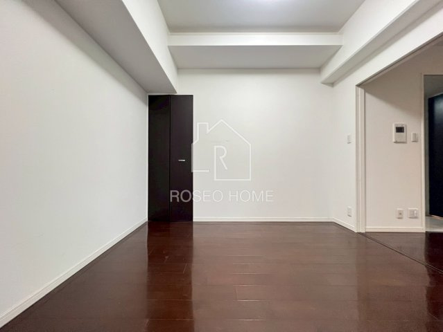 フォレステージュ西本町の洋室