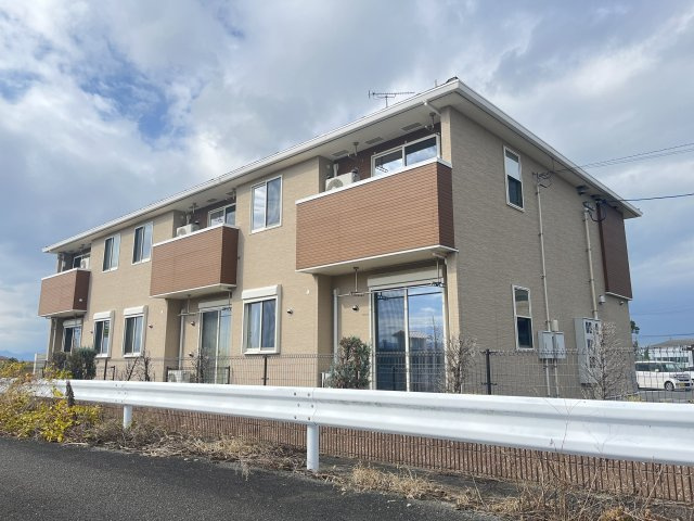 サニーフラット・ペーナ