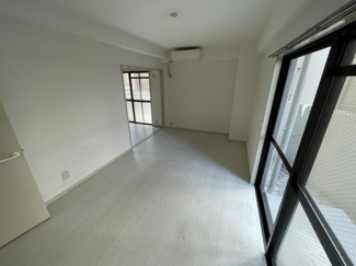 【居間・リビング】 | T-COURT