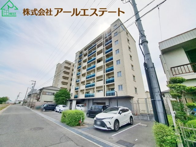 プレサンスネオ姫路　JR「姫路駅」徒歩12分の外観