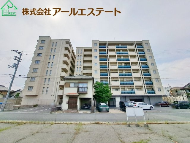プレサンスネオ姫路　JR「姫路駅」徒歩12分の外観