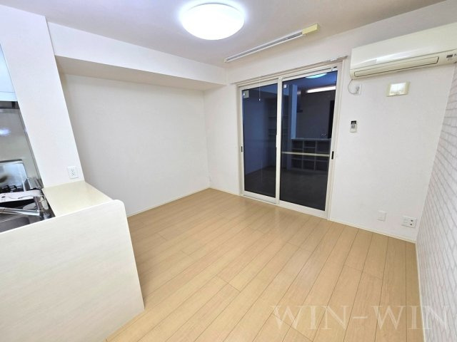 ソフィア B棟の居間・リビング