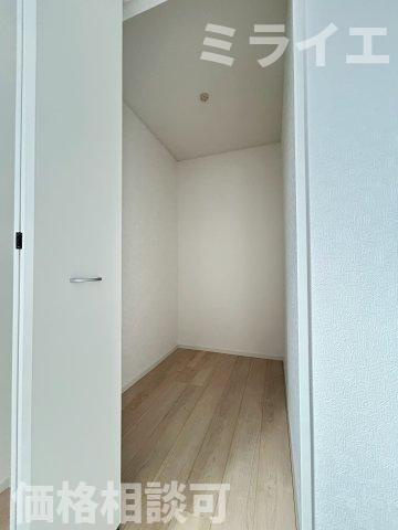 【新築戸建】札幌市白石区北郷3条2丁目4棟の収納|2階洋室にウォークインクローゼット(納戸)付